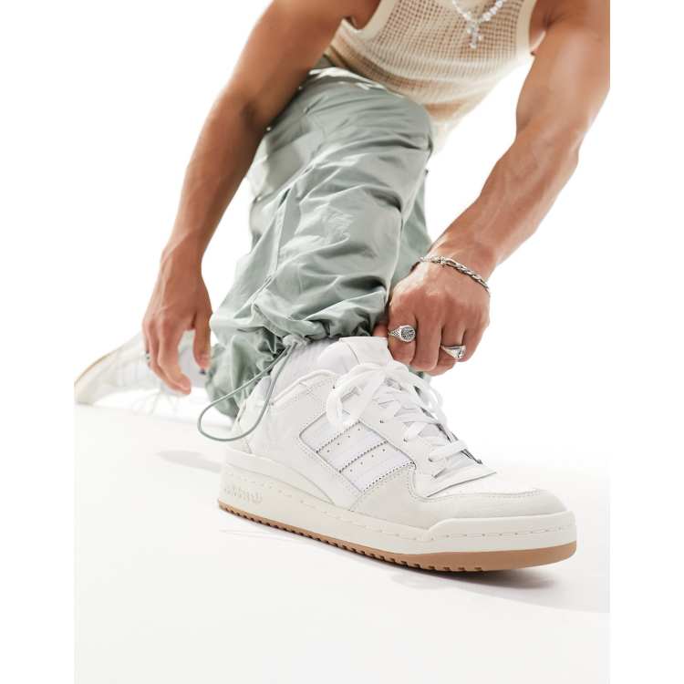 adidas Originals Forum Low CL Lage sneakers in wit ASOS