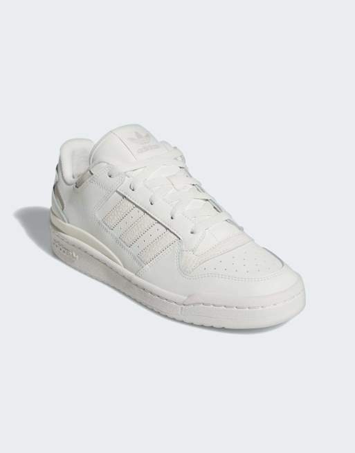adidas Originals – Forum Low CL – Vita och grå skor