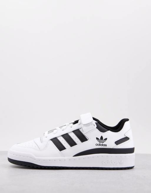 adidas Originals – Forum Low – Sneaker in Weiß und Schwarz