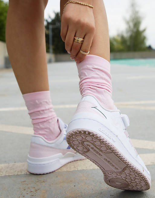 adidas Originals – Forum Low – Sneaker in Weiß | ASOS