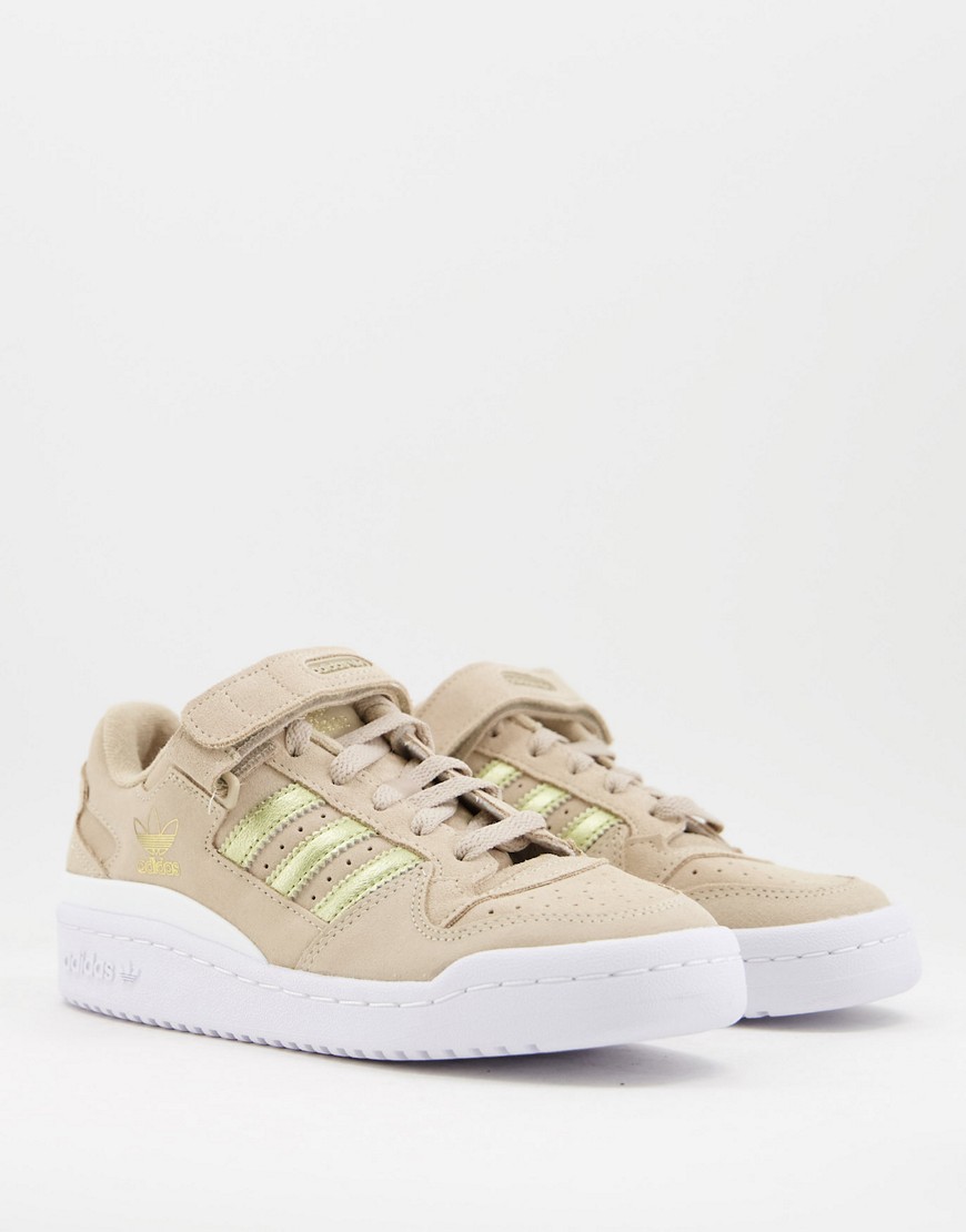 adidas Originals Forum Low sneakers in beige and gold-Neutral