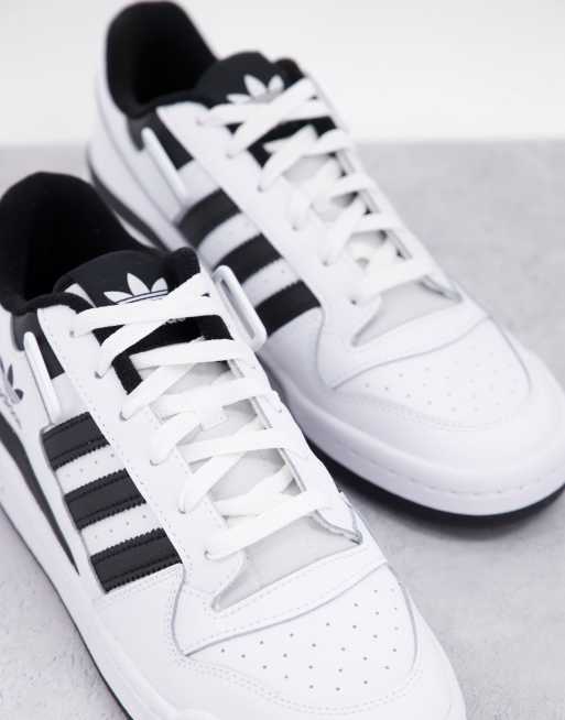 adidas Originals Forum Low sneakers in white and black | ASOS