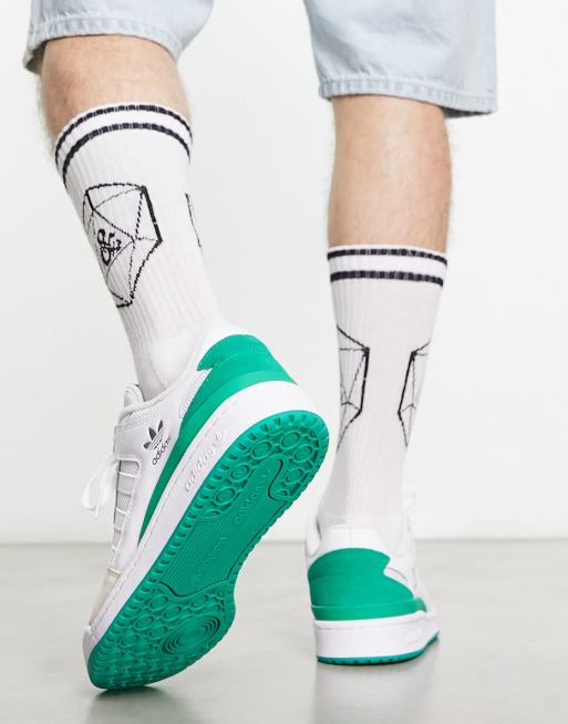 adidas Originals Forum Low sneakers in white and green