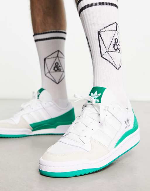 adidas Originals Forum Low sneakers in white and collegiate green