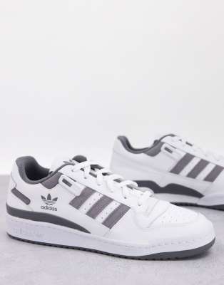 adidas forum white