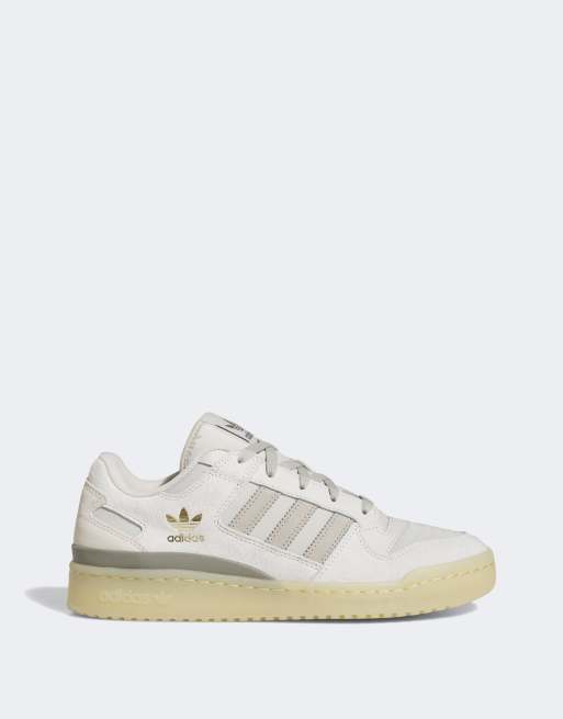 Basket on sale adidas beige