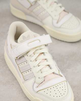 adidas trainers neutral