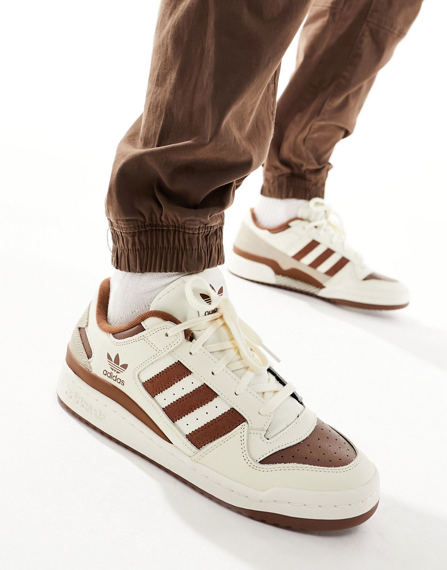 adidas Originals Forum Low trainers in off white and brown