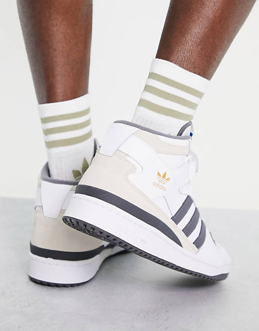 adidas Originals Forum mid sneakers in white and gray | ASOS