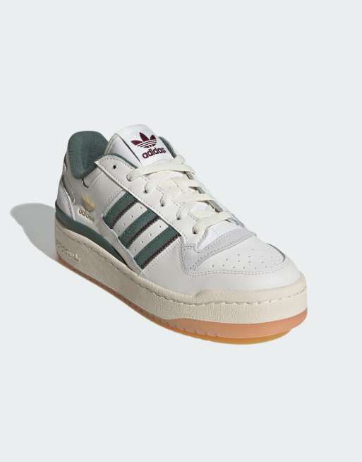 adidas Originals Forum Sneakers met brede strepen in wit