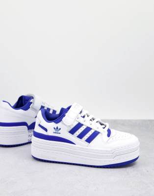 adidas Originals Forum Triple Low trainers in white and blue