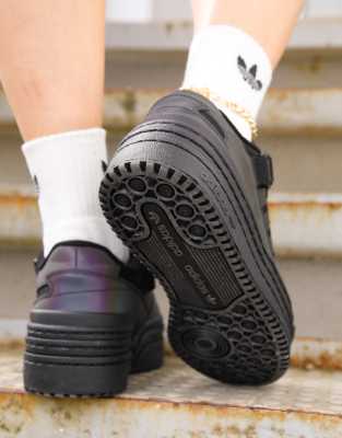 adidas platform black