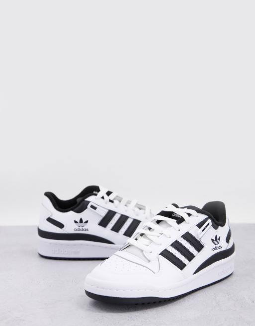adidas Originals – Forum – Vita och svarta låga sneakers 