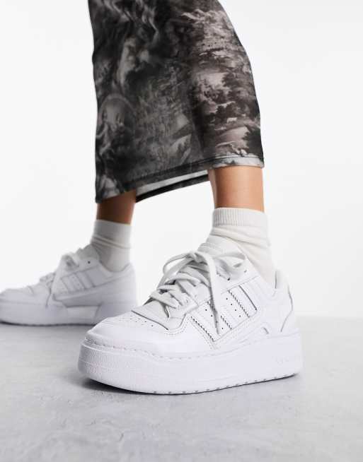 adidas Originals - Forum XLG - Sneakers met plateauzool in drievoudig wit