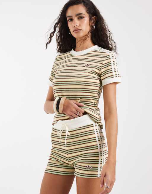 adidas Originals Frottee-Shorts mit grünen Streifen, 2 von 5