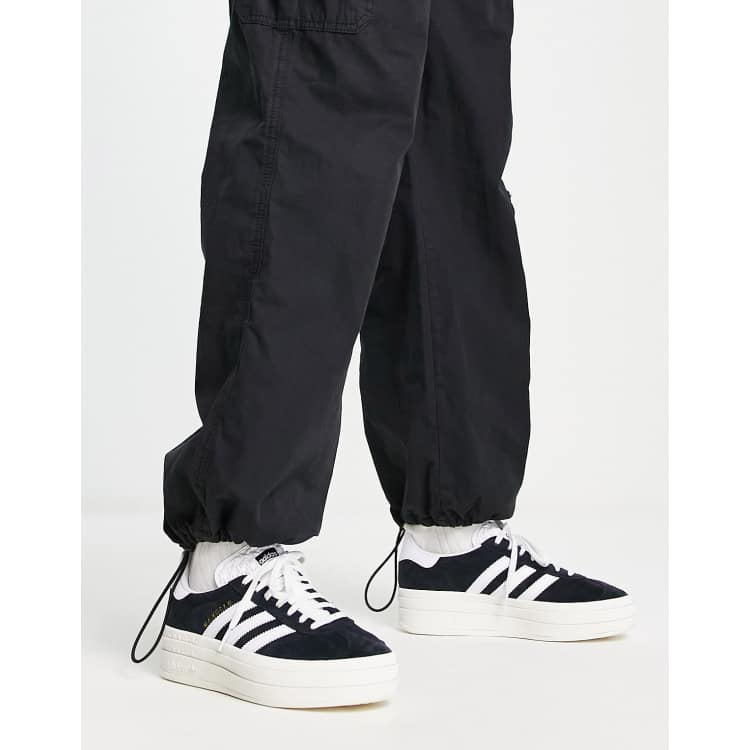 Gazelle adidas hot sale black and white