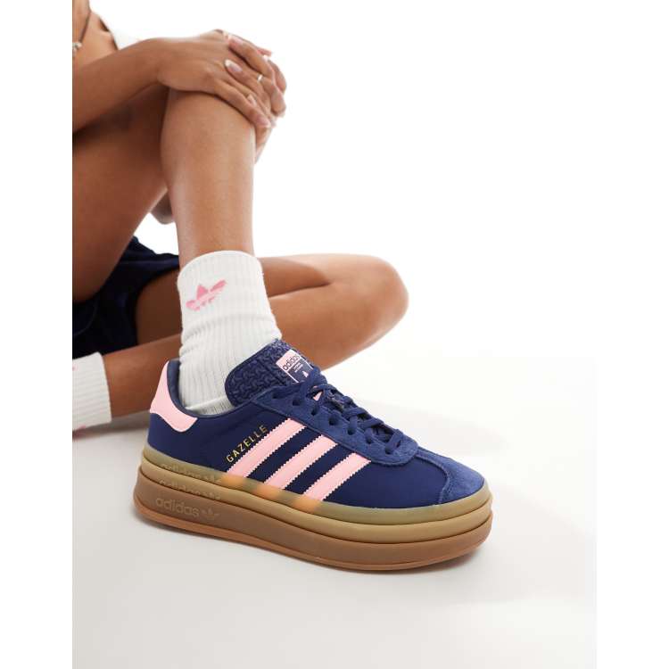 Adidas gazelle bleu rose hotsell