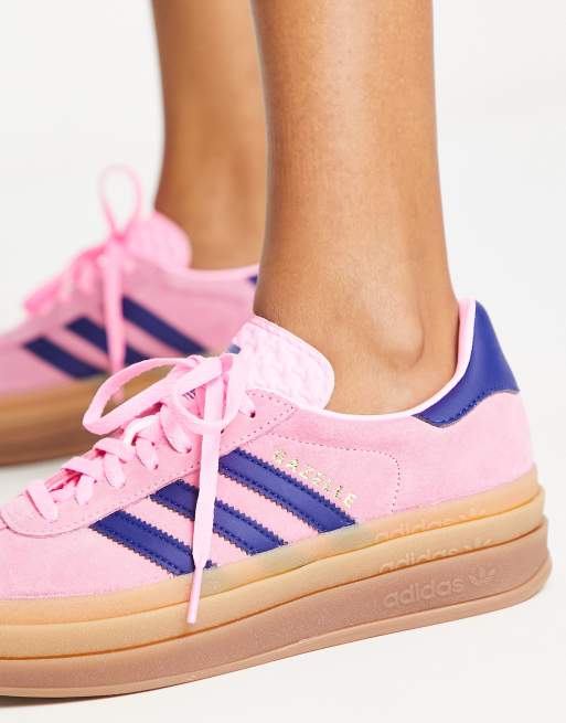 Adidas gazelle 2025 rose femme porté