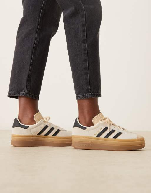 adidas Originals - Gazelle Bold - Cremehvide og sorte sneakers