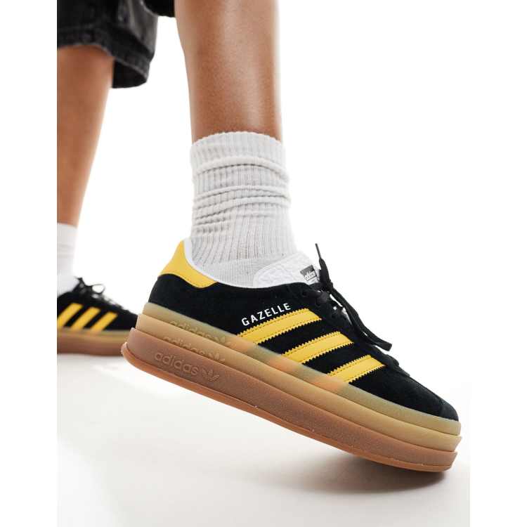 Adidas originals outlet gazelle trainers black/white/gold