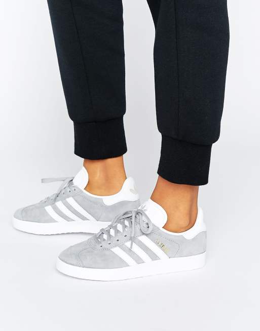 Tragisch ambulance oppervlakte adidas Originals - Gazelle - Grijze sneakers met subtiel slangenleer-effect  | ASOS