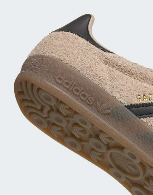 adidas Originals Gazelle Indoor-Sneaker in Beige und Schwarz, 3 von 4
