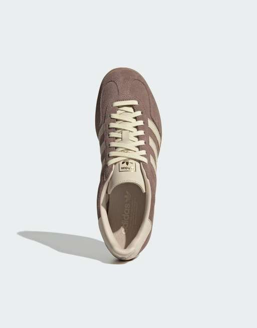 adidas Originals – Gazelle Indoor – Sneaker in Braun und Vanilla, 2 von 5