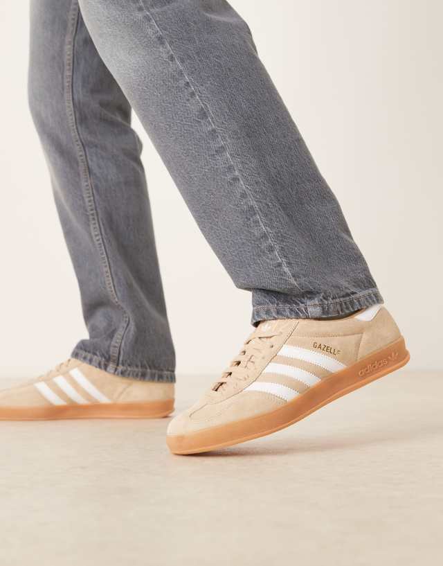 أديداس غزال إندور بيج وأبيض من ASOS