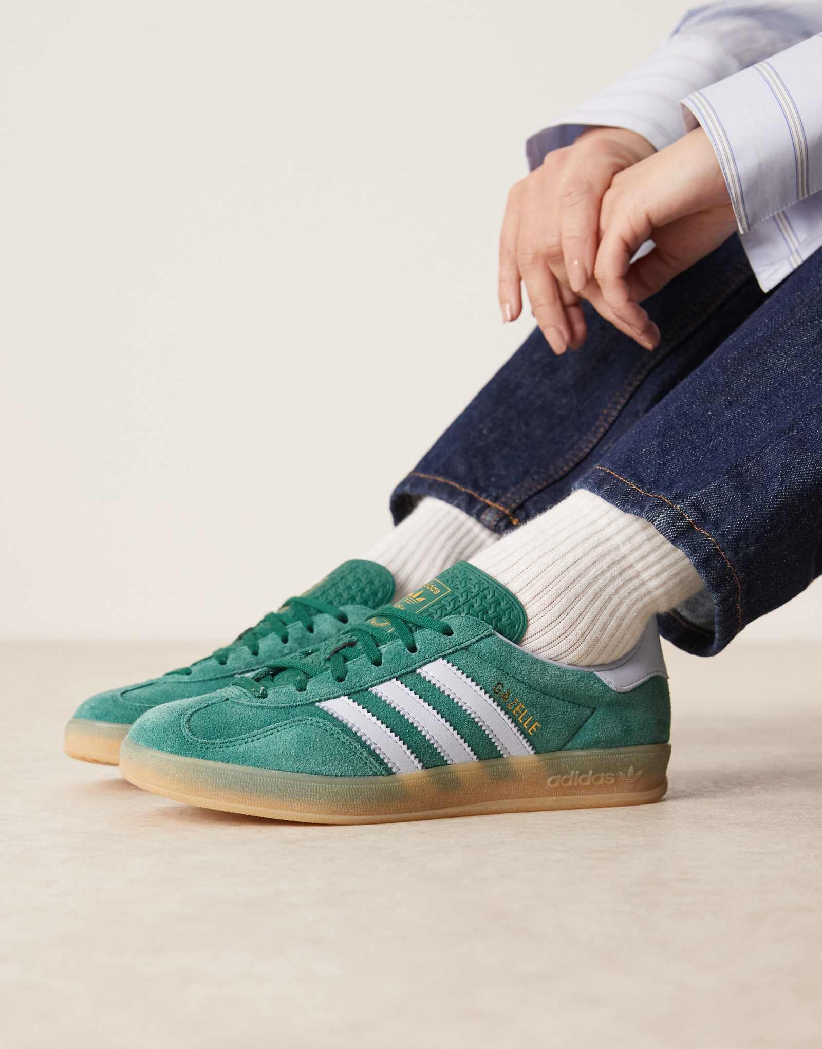 кроссовки adidas Originals Gazelle для помещений зеленого и светло-голубого цветов