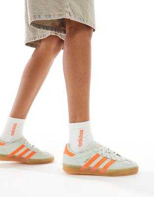 Gazelle Indoor sneakers in light green and orange