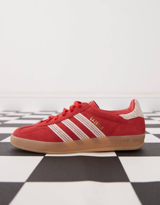 スニーカー ADIDAS ORIGINALS 'Gazelle Indoor' sneakers Red adidas Originals Gazelle Indoor sneakers in red with crochet