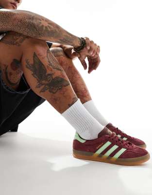 Gazelle Indoor sneakers with rubber sole in burgundy and light green-Red