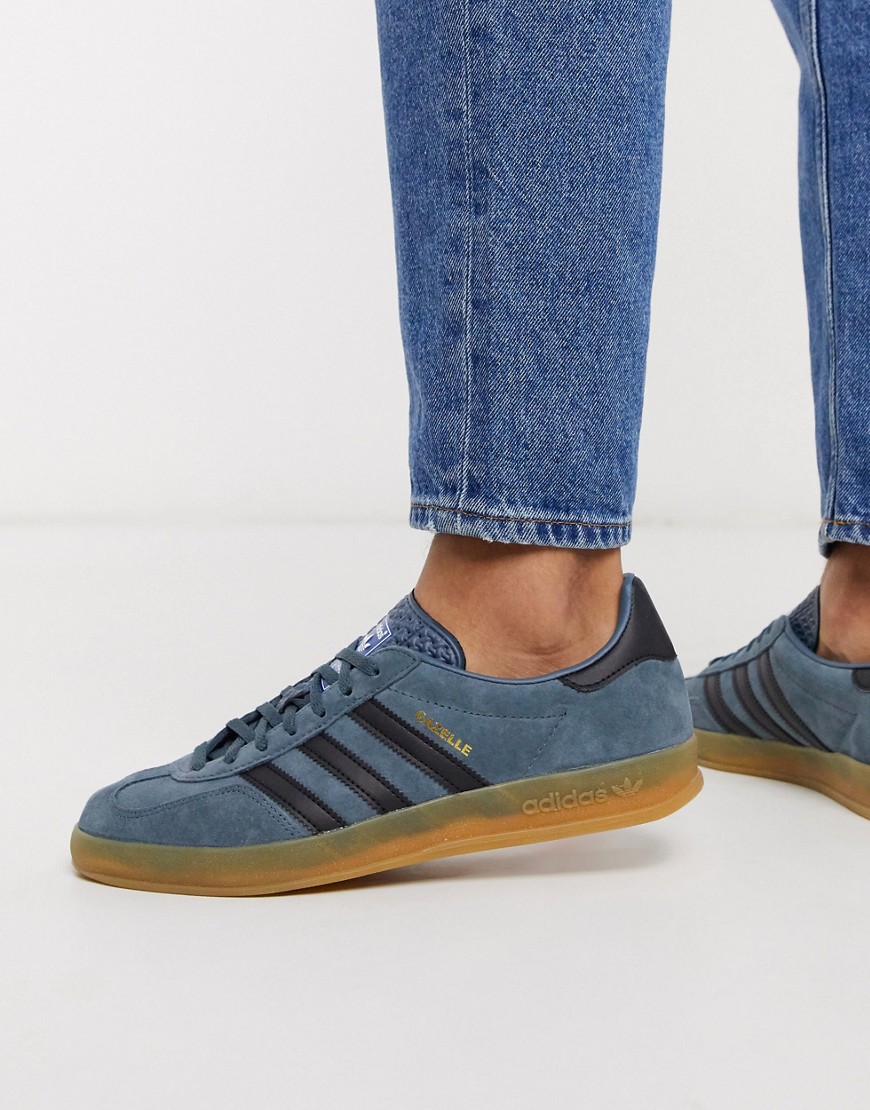 Adidas Originals gazelle indoor trainers in blue with gum sole