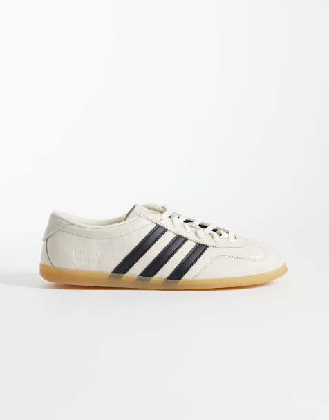 adidas Originals Gazelle Lo Pro sneakers in white and black - view 1