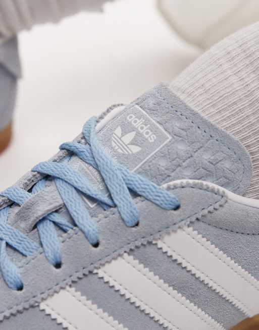 adidas Originals Gazelle Lo Pro trainers in light blue and white, 4 of 5