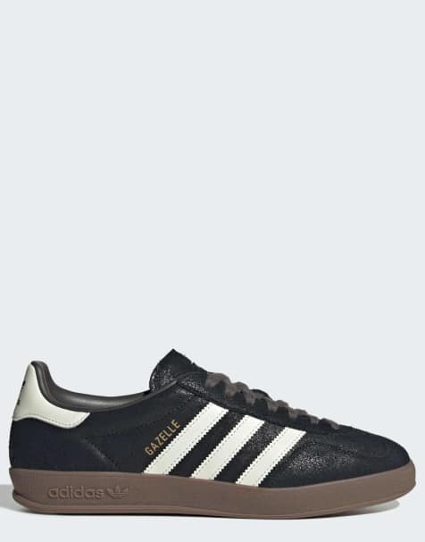 adidas Originals Gazelle scarpe indoor in nero core / bianco sporco - view 1