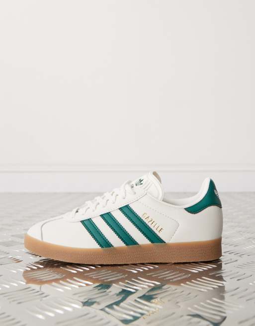 adidas Originals Gazelle Sneaker in Creme und Grun ASOS