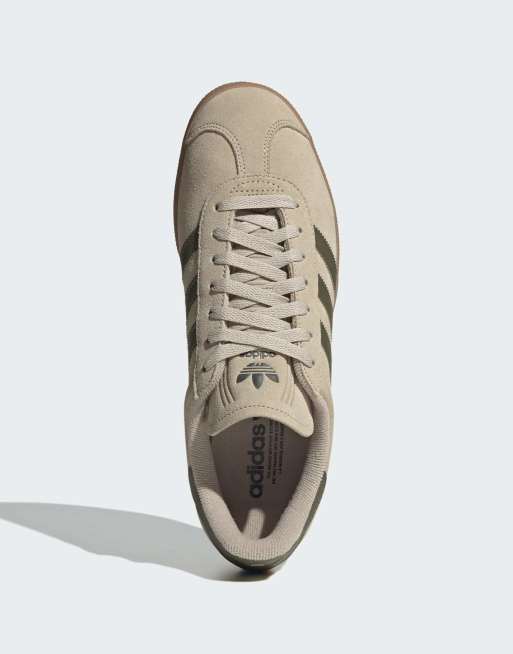 adidas Originals Gazelle Sneaker in Oliv und Khaki mit Gummisohle, 3 von 4