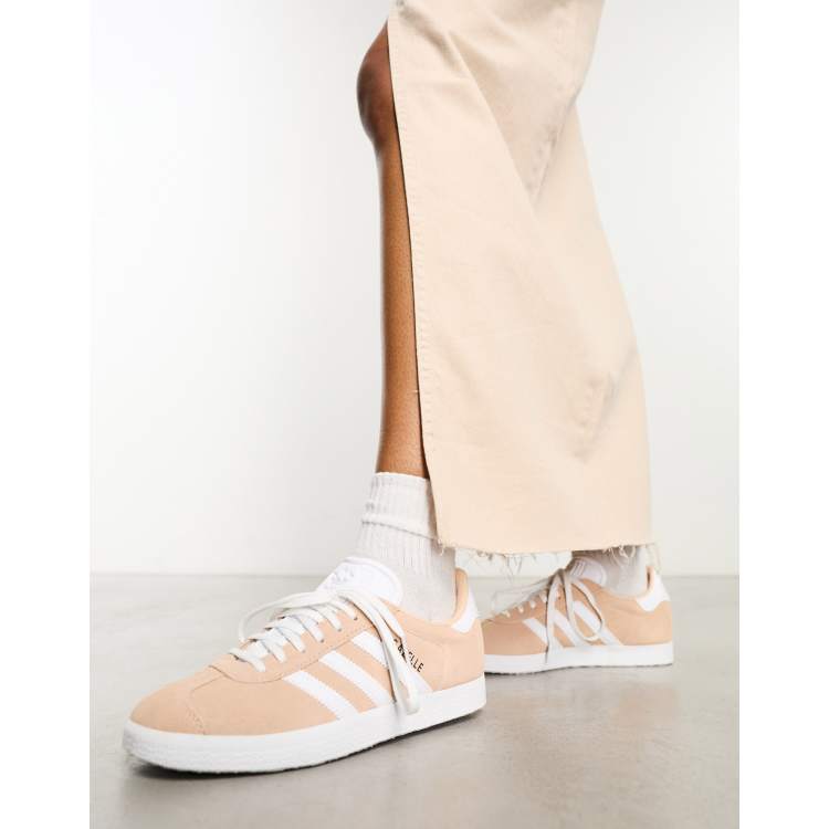 adidas Originals Gazelle in beige | ASOS