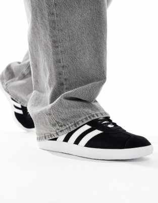 Adidas Originals Gazelle Sneakers In Black