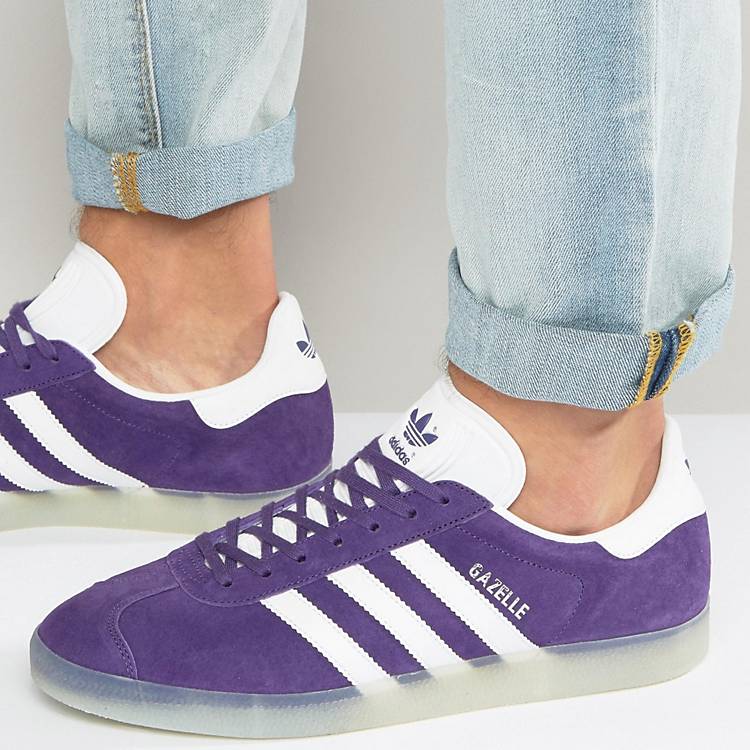 Hermano voltereta presupuesto adidas Originals Gazelle Sneakers In Purple BB5501 | ASOS