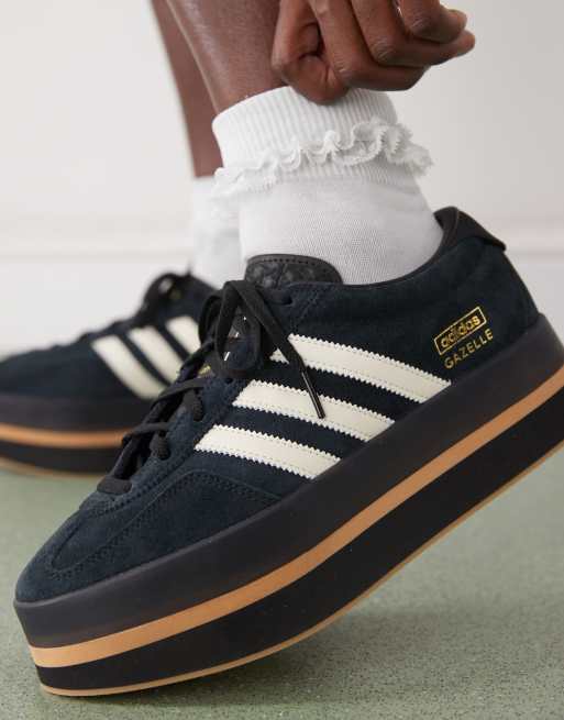 adidas Originals Gazelle - Stack - Sneakers in zwart en wit | ASOS