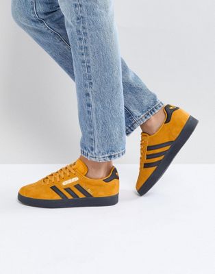 adidas jeans yellow