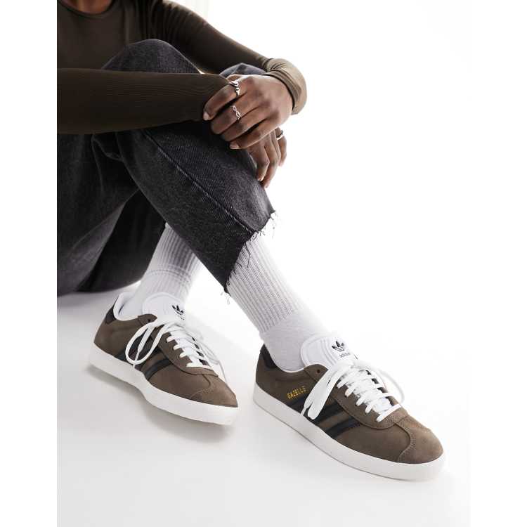 adidas gazelle silver green womens Adidas Handball Spezial | Women's | Earth Strata/Off White/Gum