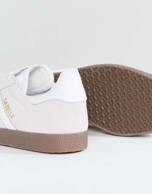 lilac gazelle