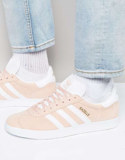 Adidas originals gazelle on sale trainers in pink bb5472