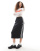 Thumbnail 1 van 5