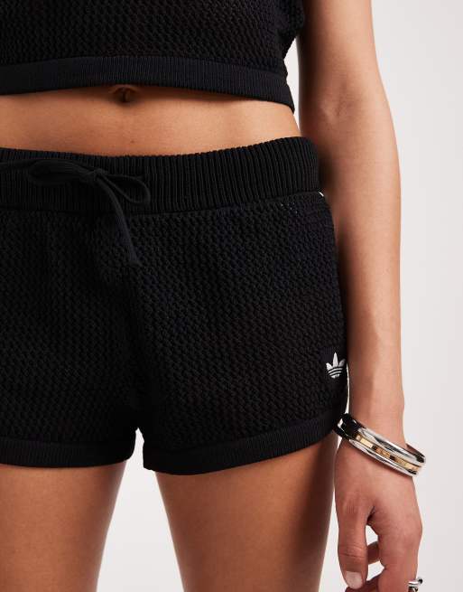 adidas Originals – Gehäkelte Shorts in Schwarz, 5 von 5