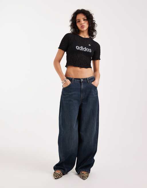 adidas Originals – Gesmoktes T-Shirt in Schwarz, 3 von 4