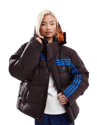 adidas Originals - Gewatteerde jas in jaren 70-stijl in bruin | ASOS
